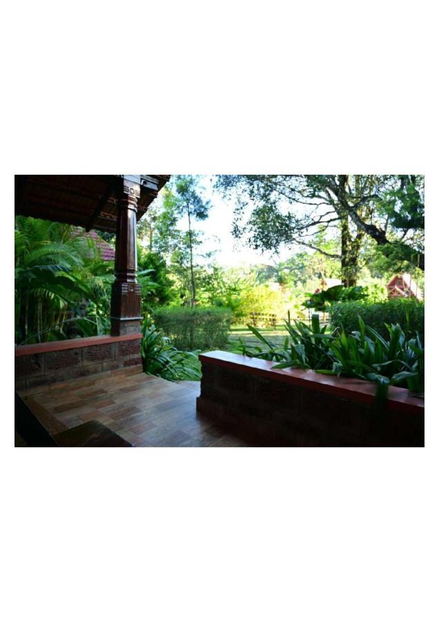 The Horse & Chariot Otel Madikeri Dış mekan fotoğraf