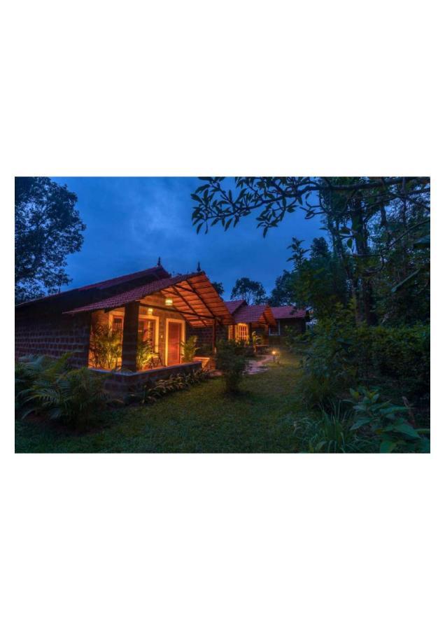 The Horse & Chariot Otel Madikeri Dış mekan fotoğraf